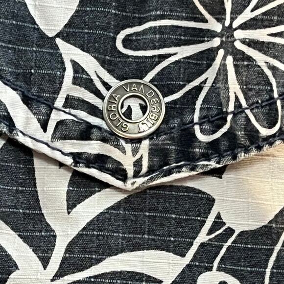 GLORIA VANDERBILT Vintage RETRO tropical floral capris in gray & white SZ 10 - Picture 7 of 13